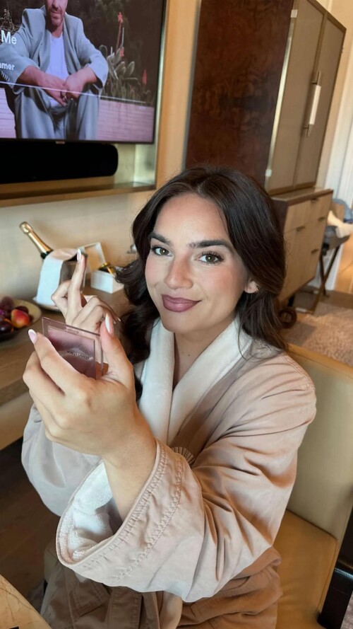 ssnaps 7B352F9C91F18BBD651D8B9D2DF93791cbd2082f60f65a40