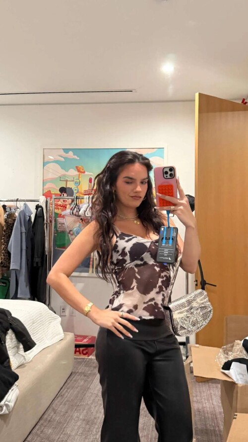 ssnaps 84DBB5C5690A0F7F3499258D148C7514cc455b61978a4cd4