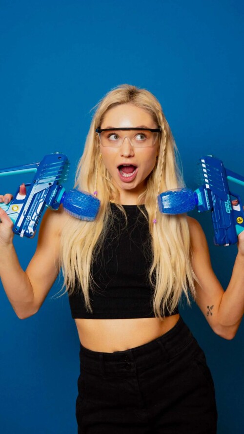 ssnaps 85E77465FE24E579F2750A69D6C368C6ee09e5b4d9503a3d