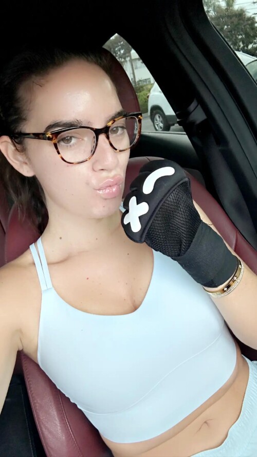 ssnaps 8E475CFD4CC7D83B3B66E702466B9ED6812b98464bf63ba7