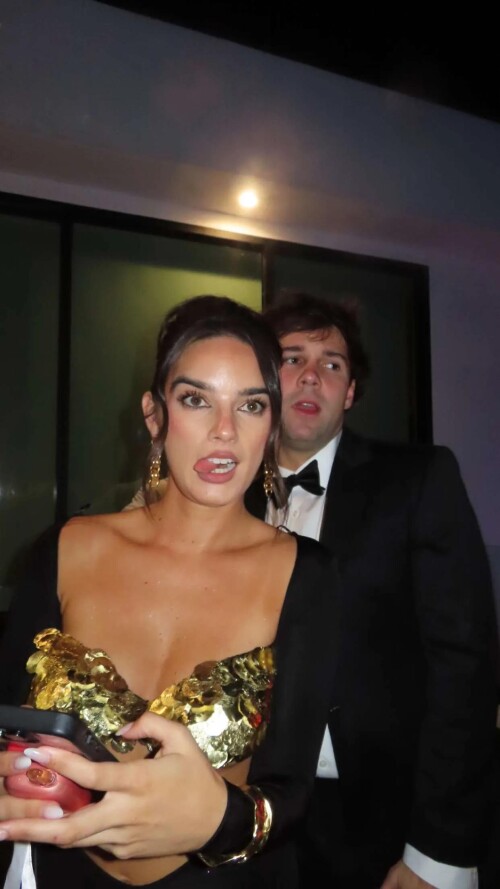 ssnaps 8F8D75F840C91F489377F4C422A12DB4f861b6efb4dbef1d