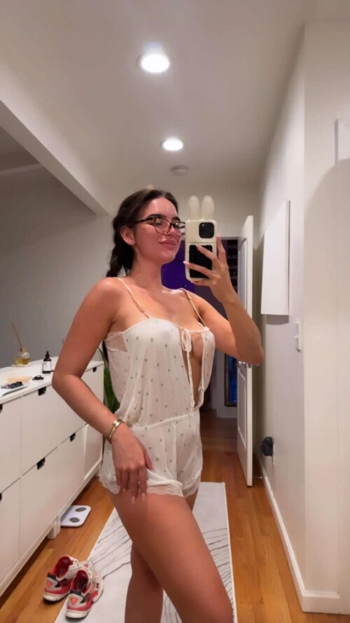 ssnaps 9DC54D7B8F67F1B9F5DDC877435786D4c2bee118eaae0ac2