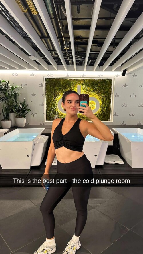 ssnaps 9F74B07789AFEAA54DA982BE769ECEEA19d2f652b490be90