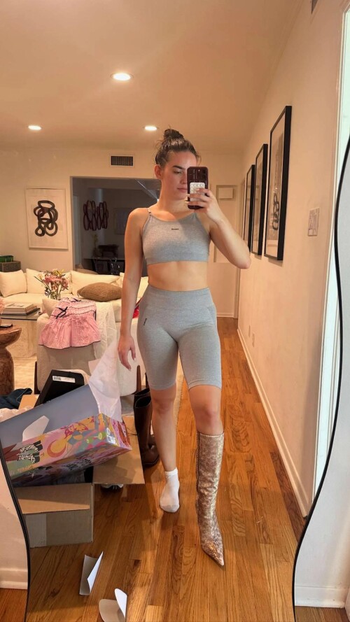 ssnaps A979112189B568FC569F44CA4227A175473f3a97a66f8489