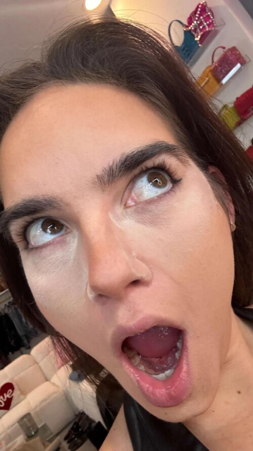 ssnaps AC4B01A9AA2DB4B571C25A2C41361B5E625a611ce1203d9f