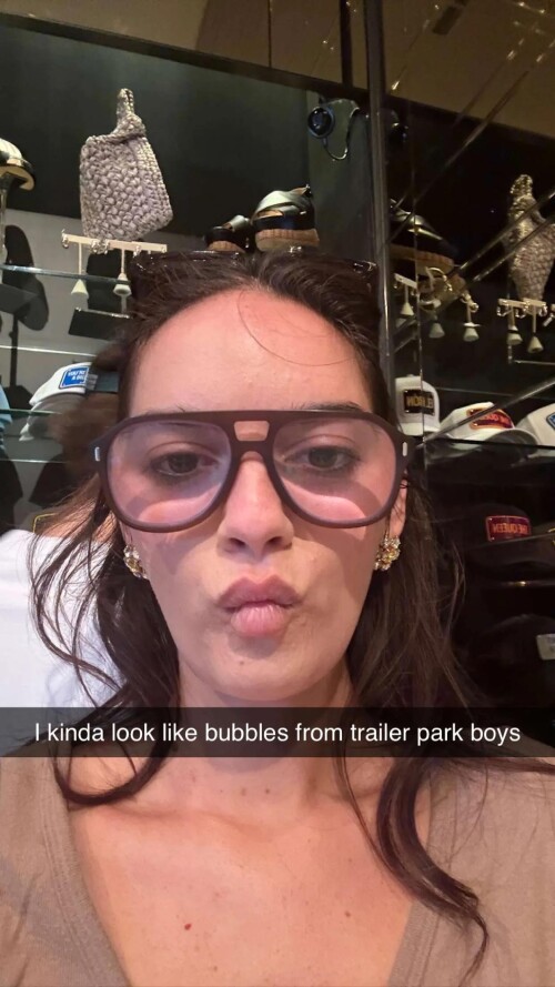 ssnaps B937347993615B0102196C2530039A99870dc90c4c8f188e