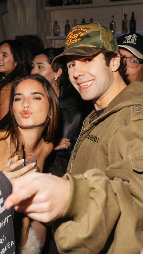 ssnaps CA22CD6AF6C05432D4907AF8B2E89142e56b89201989b840