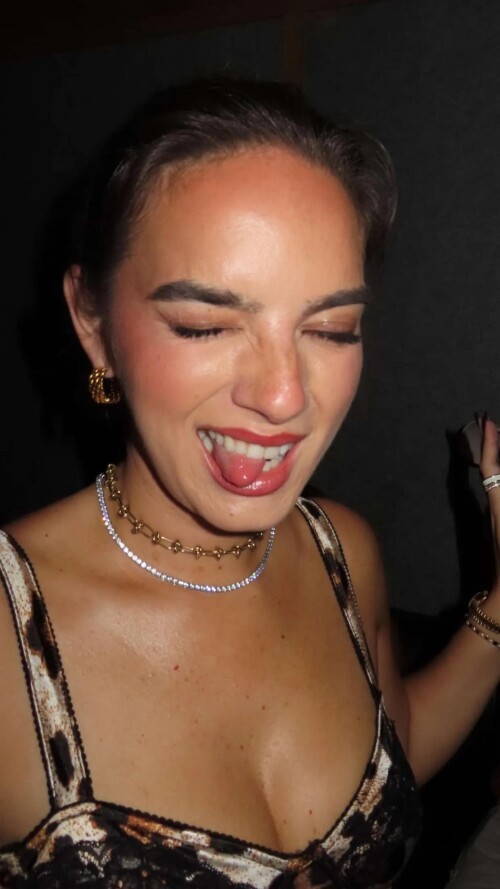 ssnaps D5C94F01BC435D9B42460D3B857498FB16e0823b0aa95695