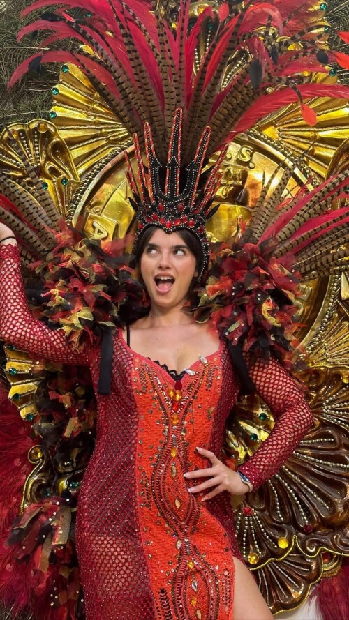 ssnaps DE0BB6D2DE19CB8DC5429B9878195E616c0d8d4d0a6d4be2