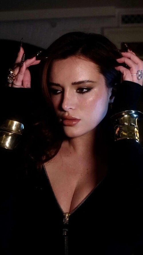 ssnaps F7E2BD6AA2B4A89085A30C5BB0B047066730c7d8da50e106