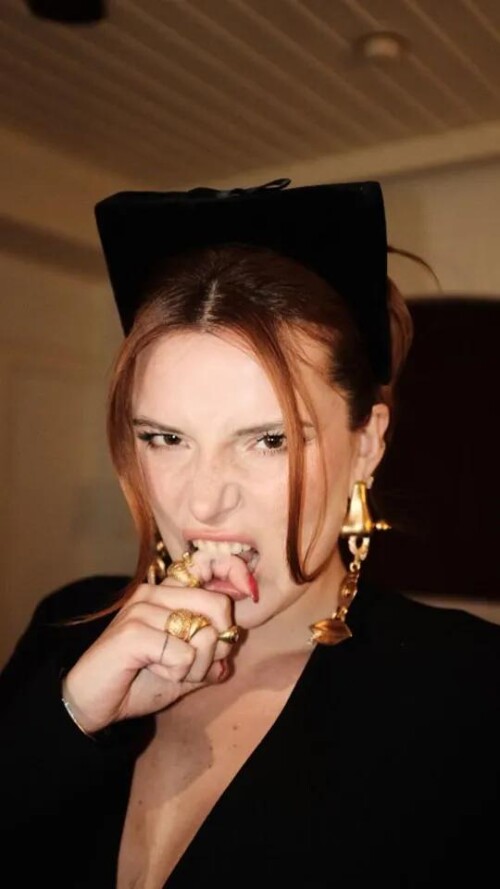 ssnaps FDD7377BDB9B81A1E0667EC7D08D56C69efb9b2eb0570922