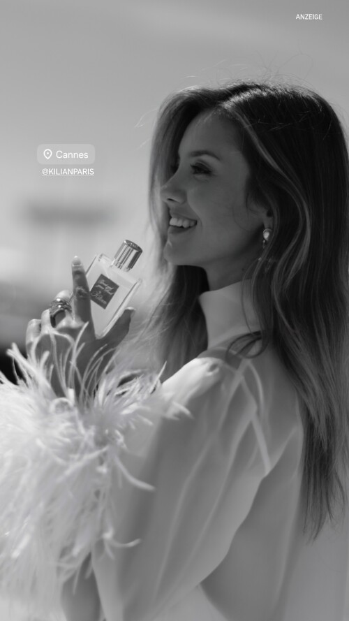 stealthgram image 422f8f19bdb13db523