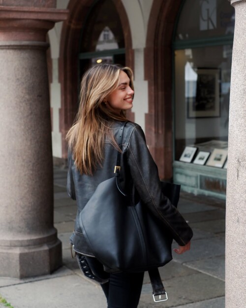 stealthgram image 83770dab5b4af4b7ac