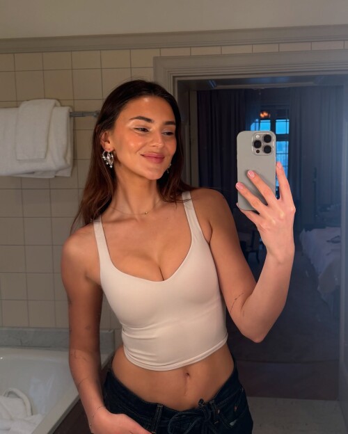 stefaniegiesinger-20250301-0001e6e5a1eeec4ab173