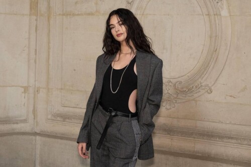 steptodown.com330544.jpg.7205d6de1e683cb568412ea1f9515cf8e8637fa83ea999c8