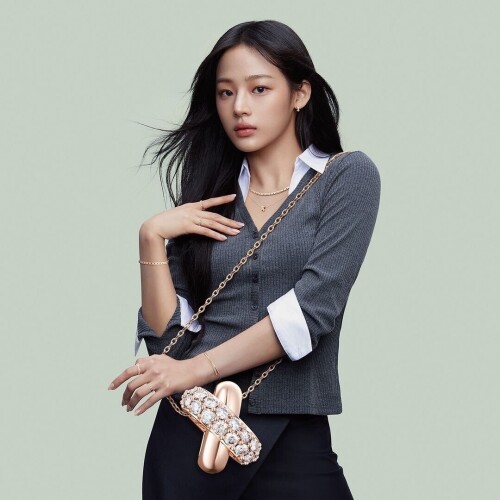 stonehenge official C pBj9VyB8 1 1f030f38f8db16a4d