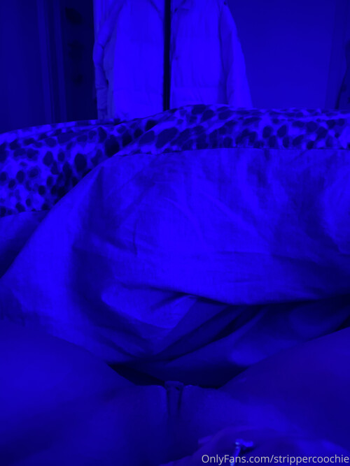 strippercoochie 104027099 2023830366206aa190d297cc97