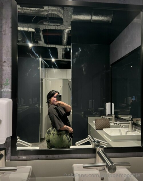 strippercoochie Would you fuck me outside 3050043859d4ba64cdafd7e089