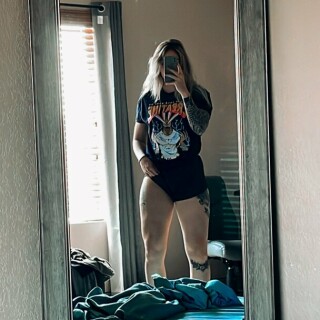 strongwaifu_00643f91c974ac99cfbf