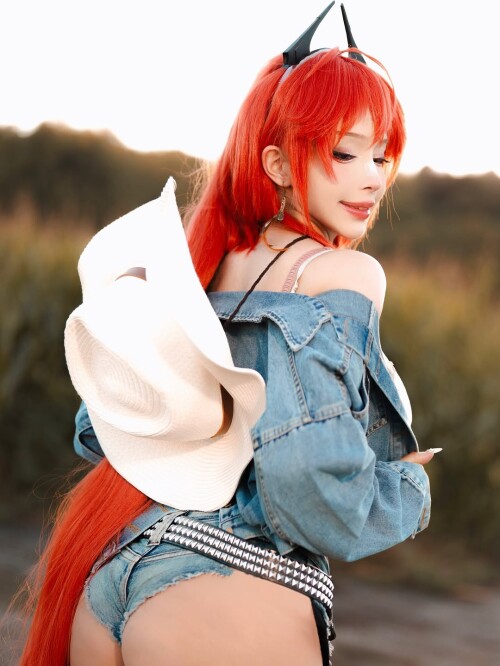 suaki.rin 762924623a542f3b62d367df