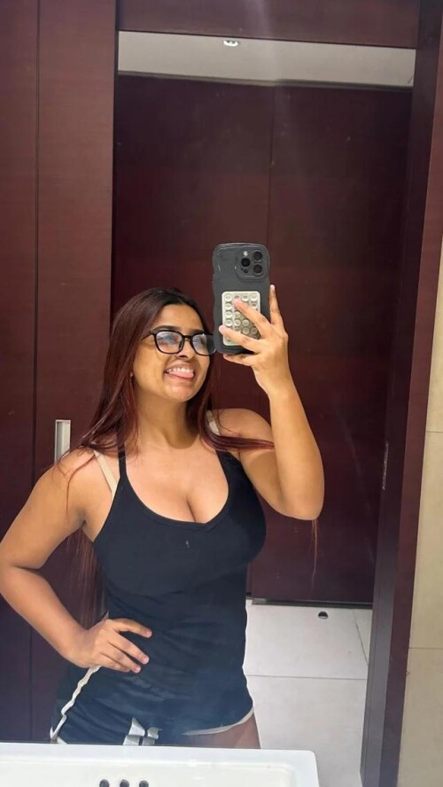 suhana khan v0 1uh48fcmj0if1faa09a4abe1d6ca1