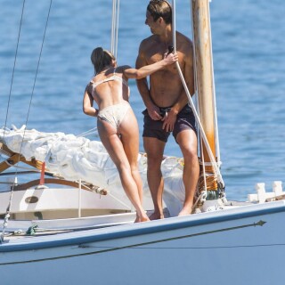 suwv4shtrgma18efa9c8cbbc90136