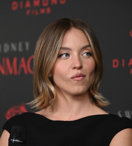 sydney at the immaculate press conference in mexico 2 5 2024 v0 966kevhwt3yc142f9170da2aed5fe