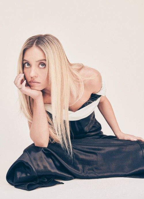 sydney sweeney marie claire australia photoshoot dec 2023 23 ddb24b2a2041895f