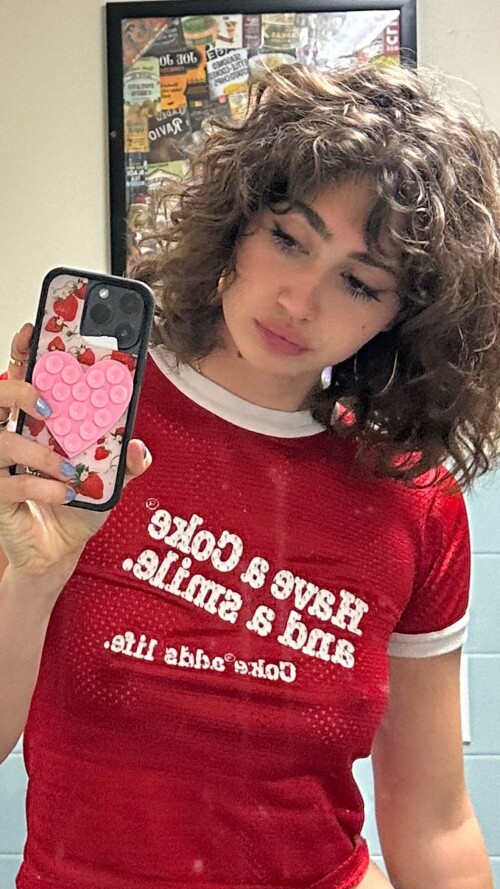 sylviakhartmann 1726547901 1586573875bab7cb58f8e911ad