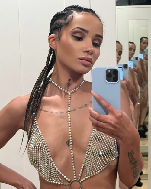 tanayahenry16868705003126018786855848387 16757858d2acb99e466ac602