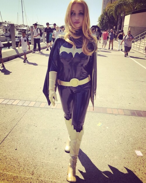 tarastraongbatgirl