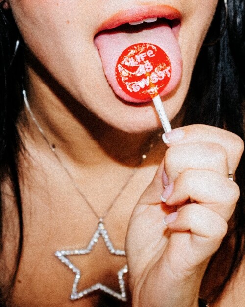 tarayummyy RDownload19f580e6c7c41b68