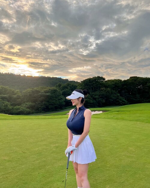 tashay0ung 20230814 0006d0b9d95040506415