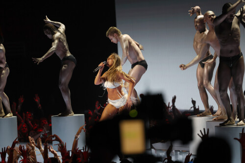 tate 11124259d011c7ac222