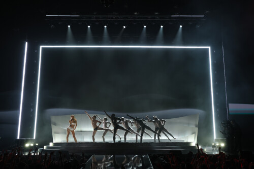 tate 1465889a83a4fe1f04e