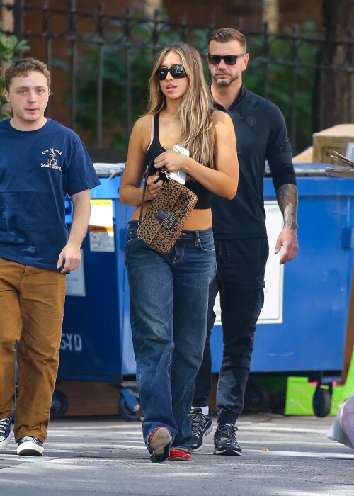 tate 1547ddd3fe00150db0