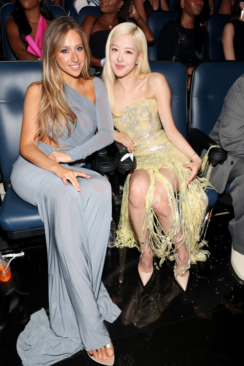 tate 223bb95d7c317e00362