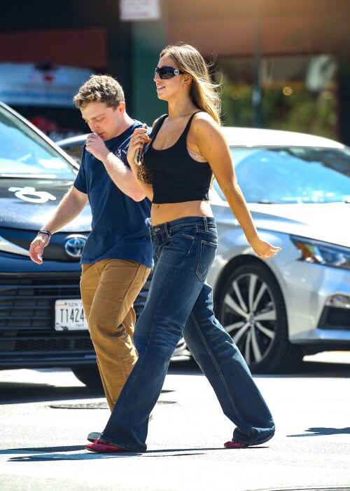 tate 8974673d5a059ca3f