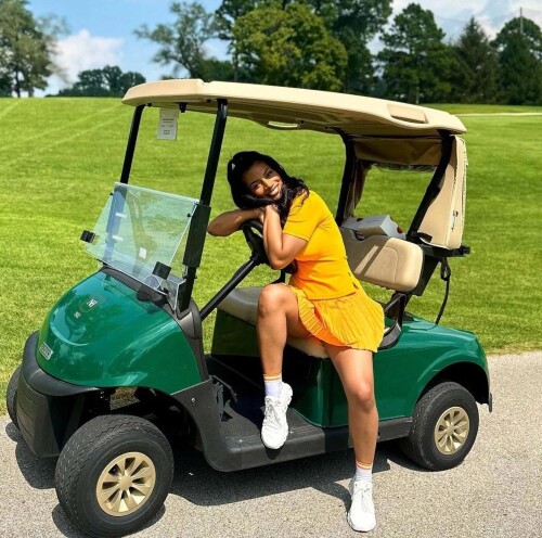 taylor rooks v0 52frbkpqr4kd16aa0c1a4d952d5a7