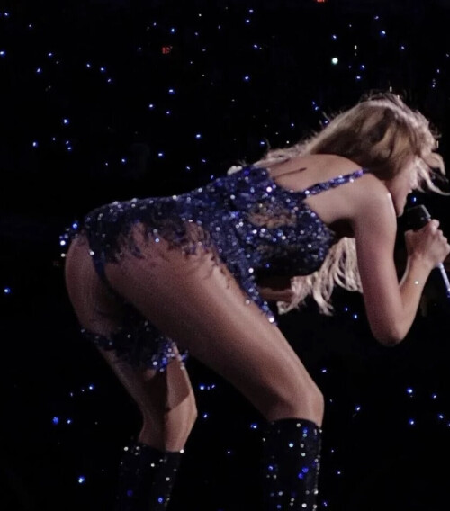 taylor105da4903f8717cd1e5