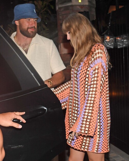 taylor swift in london 20240624 5 793a50322e79302e