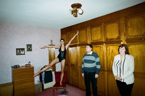 taylorhill90541c4aa4ddd19ed