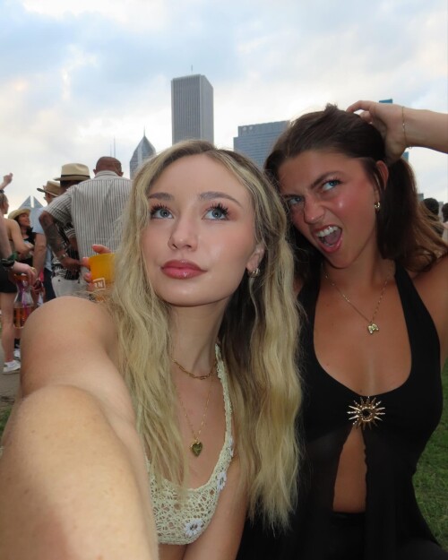 taylortayh2024 08 04 16 46 101690356f 4791 4734 ade1 a3869d279e3cba966d092b5c9fd5