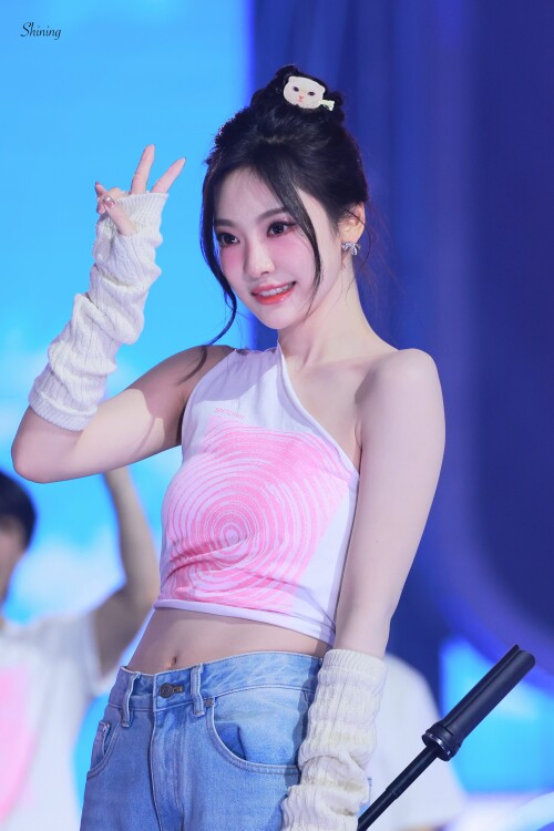 temp Shining 1878354510172586199 3d9b7fe6502c36a8f