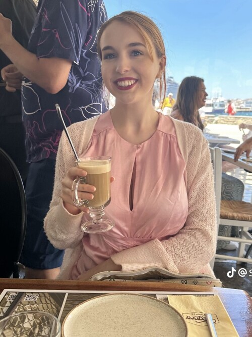 temp image 59452854 8B9D 46FE 973D 1F12215789B2cca52dfe6719bce5