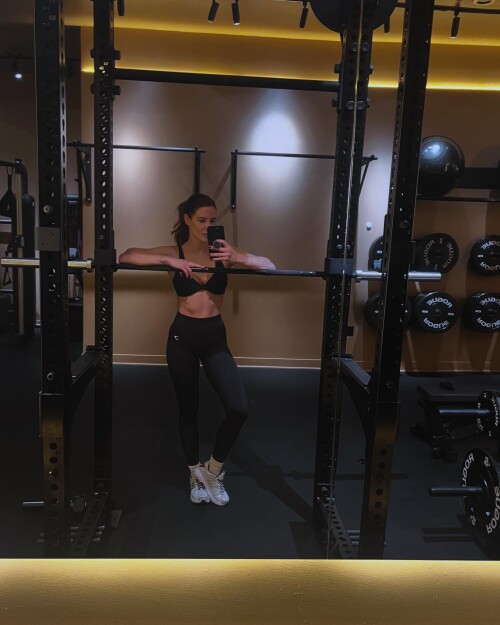 thecourtneyhope_1741275012_3582396914659617740_10324509c31ce350ec2281e0