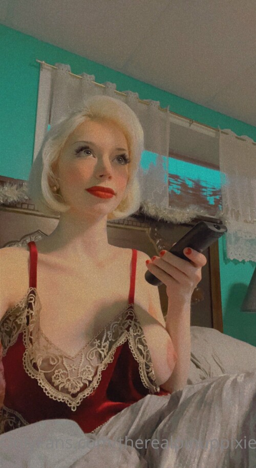 therealpinuppixie 00129a919f375d236061b