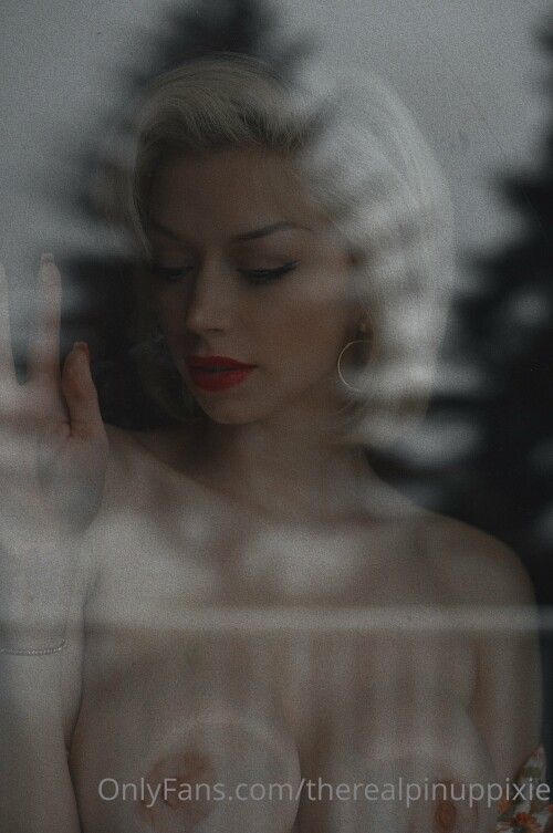 therealpinuppixie 00251e449bf1b5fac703f