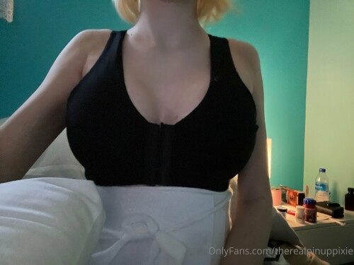 therealpinuppixie 002691c77553b2d688709