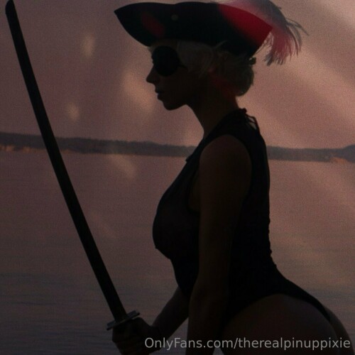 therealpinuppixie 00479
